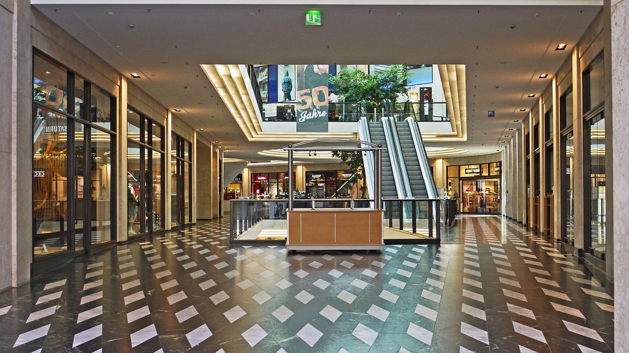 mall, shopping arcade, retail trade-3245949.jpg